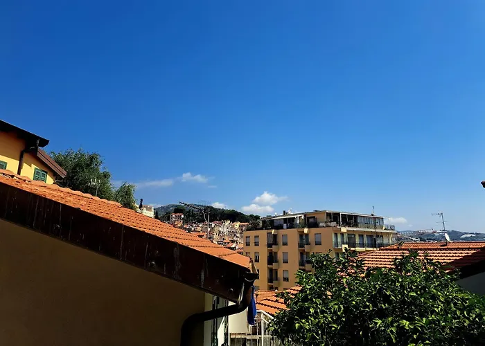 Casa Fiori - Zona , 7 Min Dalle Spiagge Sanremo
