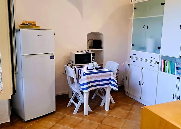 Апартаменты Casa Fiori - Zona , 7 Min Dalle Spiagge