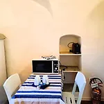 Casa Fiori - Zona , 7 Min Dalle Spiagge * San Remo
