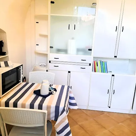 Casa Fiori - Zona , 7 Min Dalle Spiagge Apartamento San Remo