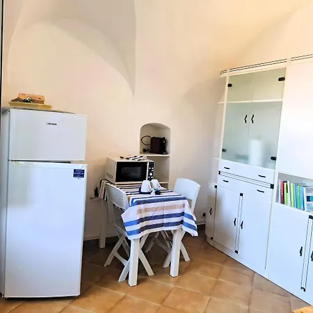 Apartamento Casa Fiori - Zona , 7 Min Dalle Spiagge San Remo